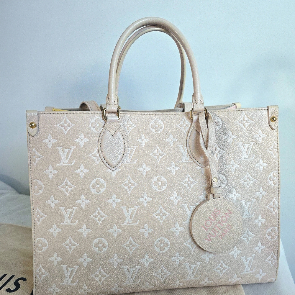 AUTHENTIC Louis Vuitton OnTheGo MM Limited Edition Spring In The City Empreinte - Picture 3 of 15